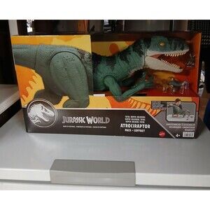 Jurassic World Total Super Colossal Atrociraptor Pack 37″ Action Figure NEW